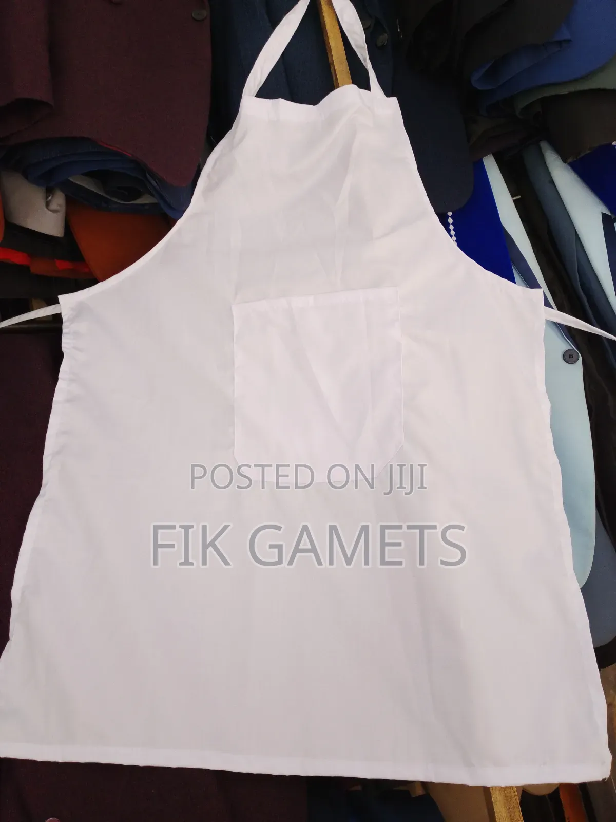 White Aprons High Quality.