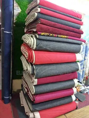 Elegant Woolen Carpets Available in All Colours and Designs and Cheap