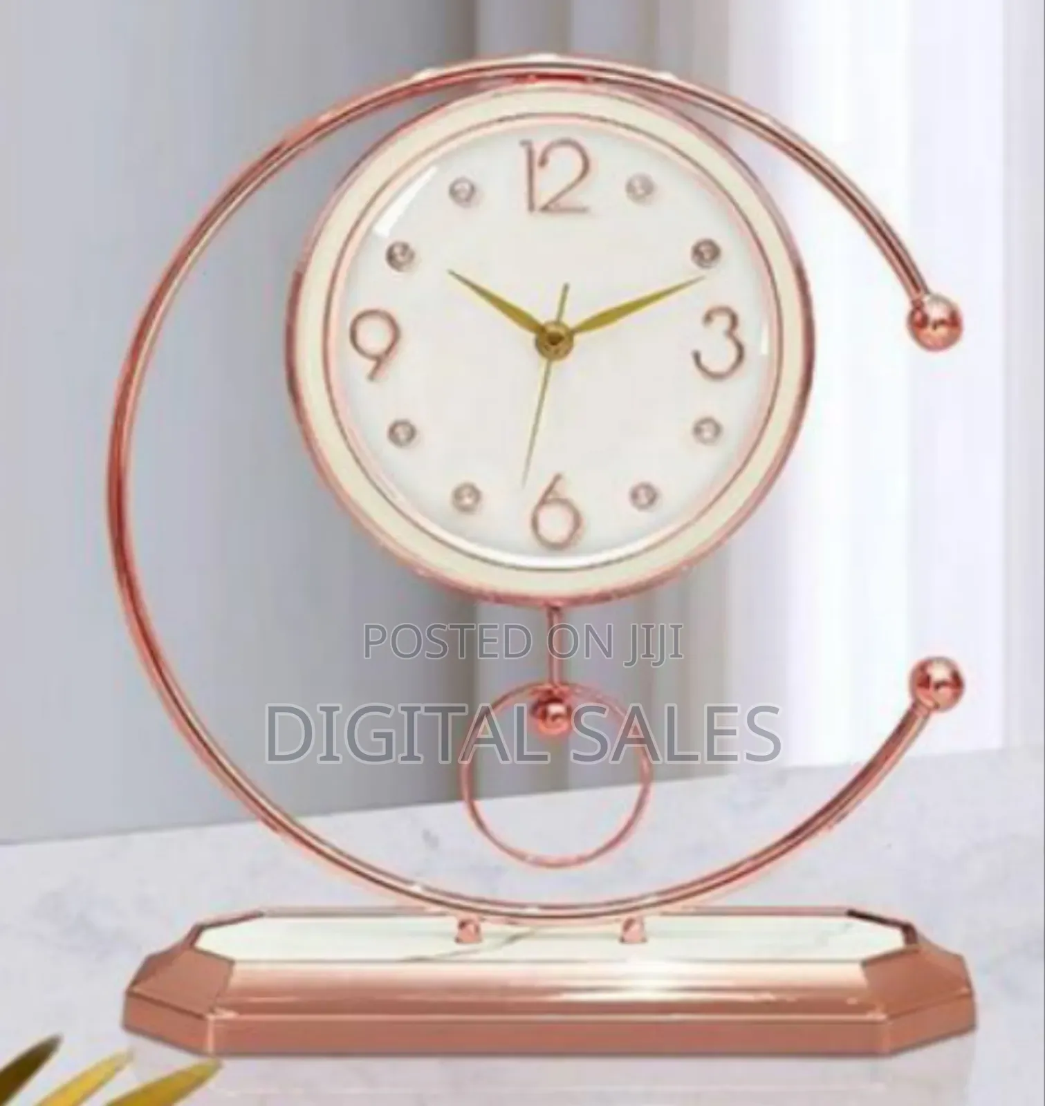 Table Clock Living Room Ornaments Light Luxury Metal Copper Plated
