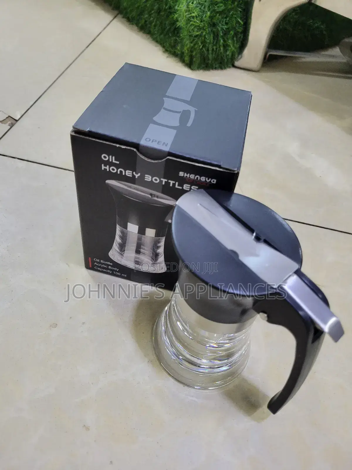 Oil Or Honey Bottle Dispenser Icrolic Material