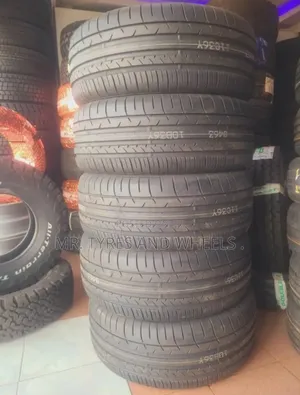 275 55 R19 Brand New Dunlop Sp Sport Maxx 050+ Always Ready.