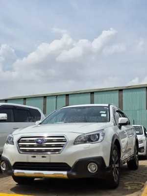 Subaru Outback 2.5i Premium AWD 2017 White