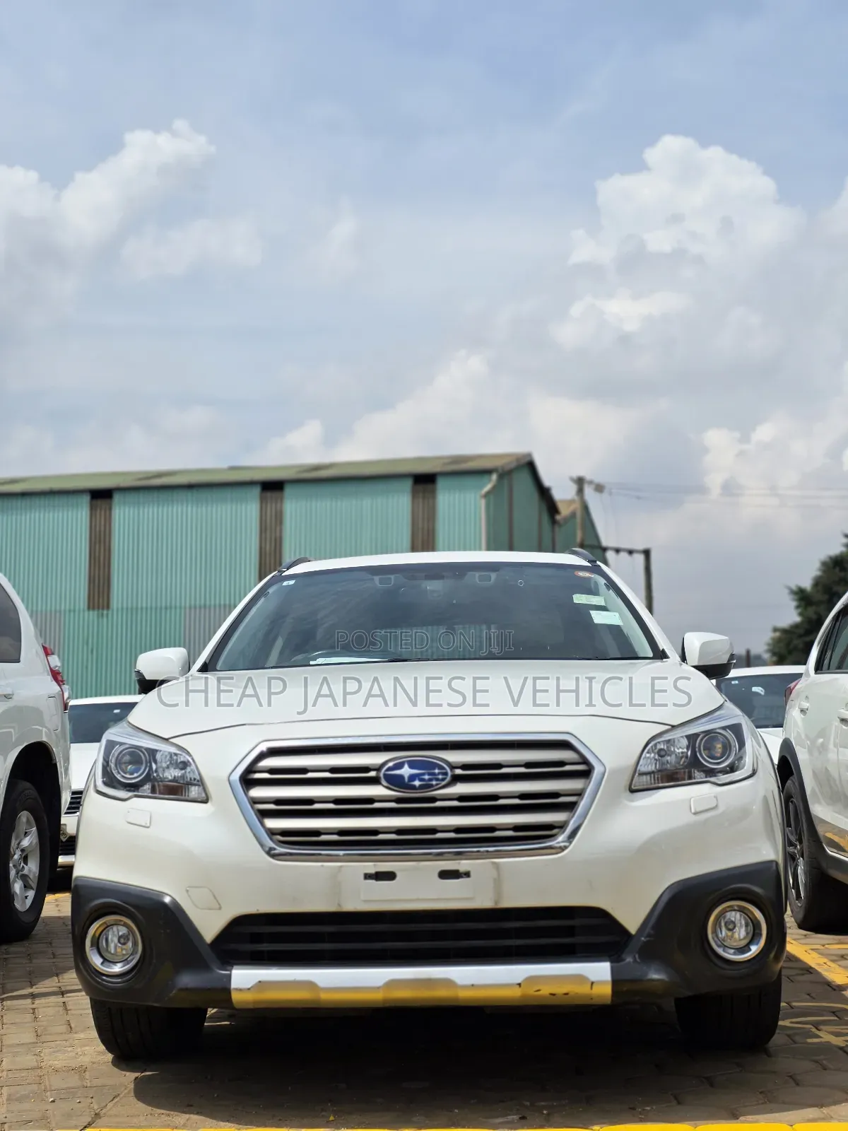 Subaru Outback 2.5i Premium AWD 2017 White