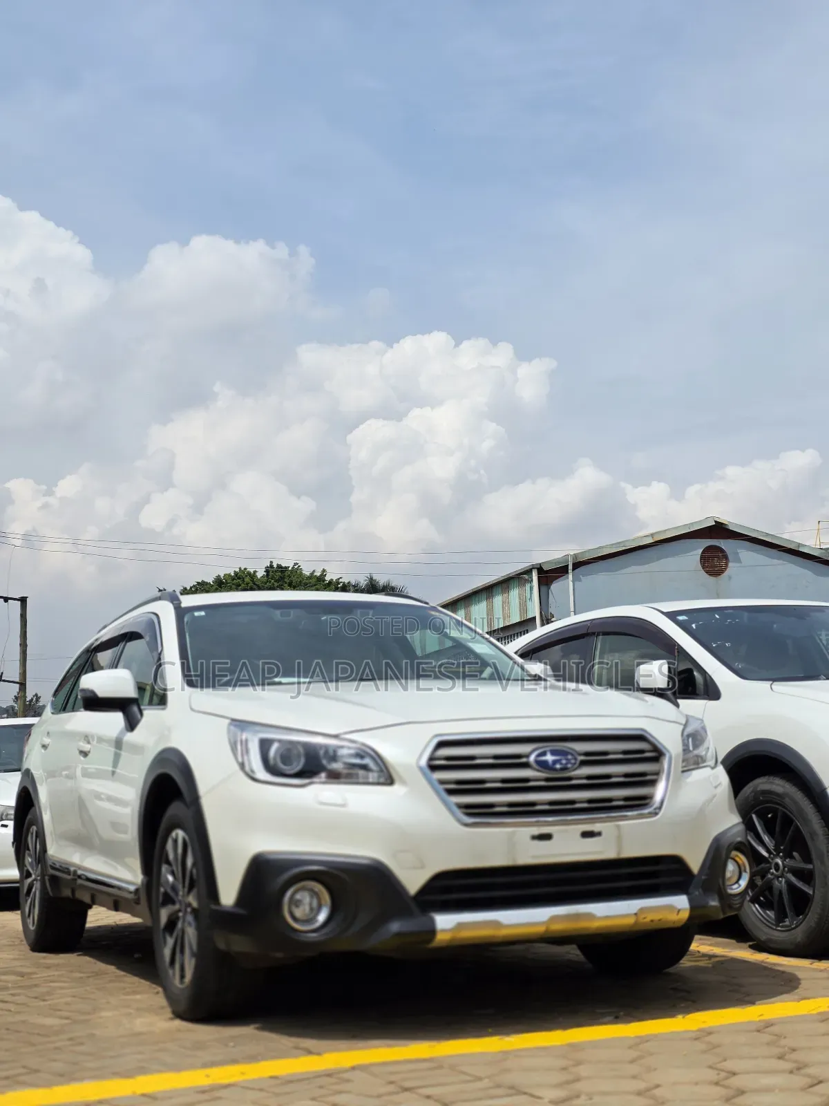 Subaru Outback 2.5i Premium AWD 2017 White