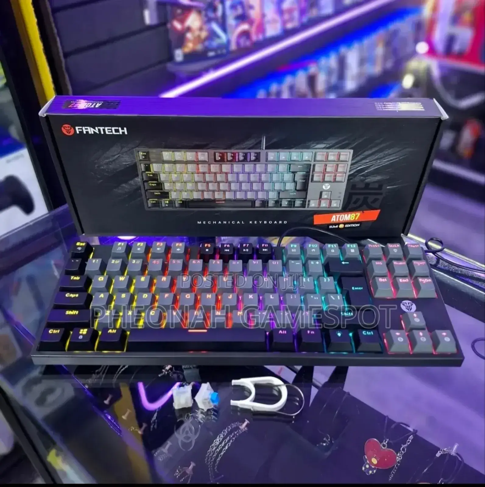 Atom 8 Gaming Keyboard