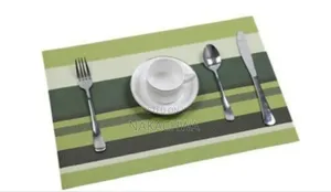 6 Pieces of Placemats Table Mates