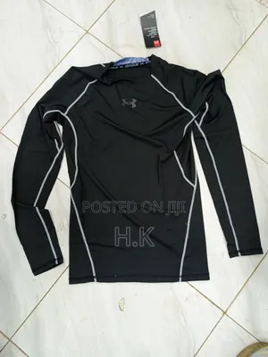 Under Armour Heatgear Compression Long Sleeve Shirt.