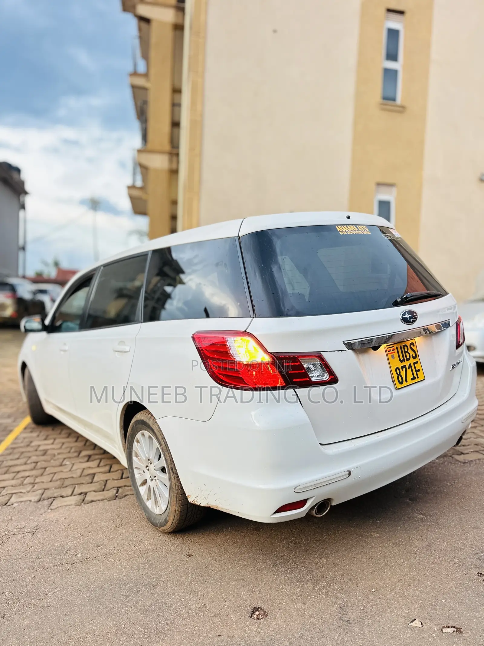 Subaru Exiga 2010 White