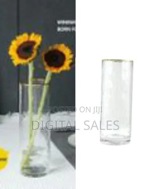 Table Cylindrical Vase, Transparent Luxury Vase With Phnom Rim
