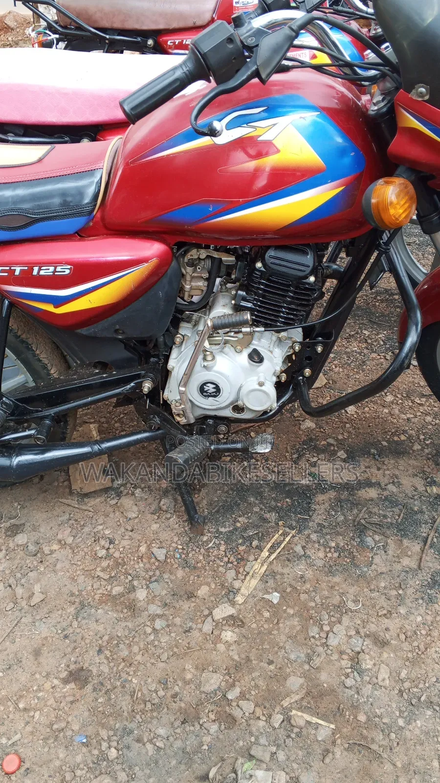 Bajaj Boxer 125 2023 Red