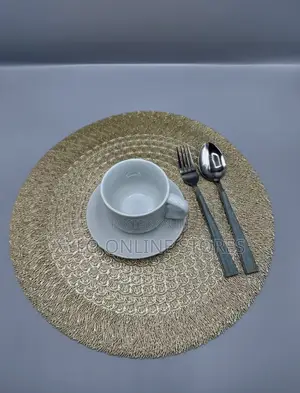 Round Place Mats Set of 6