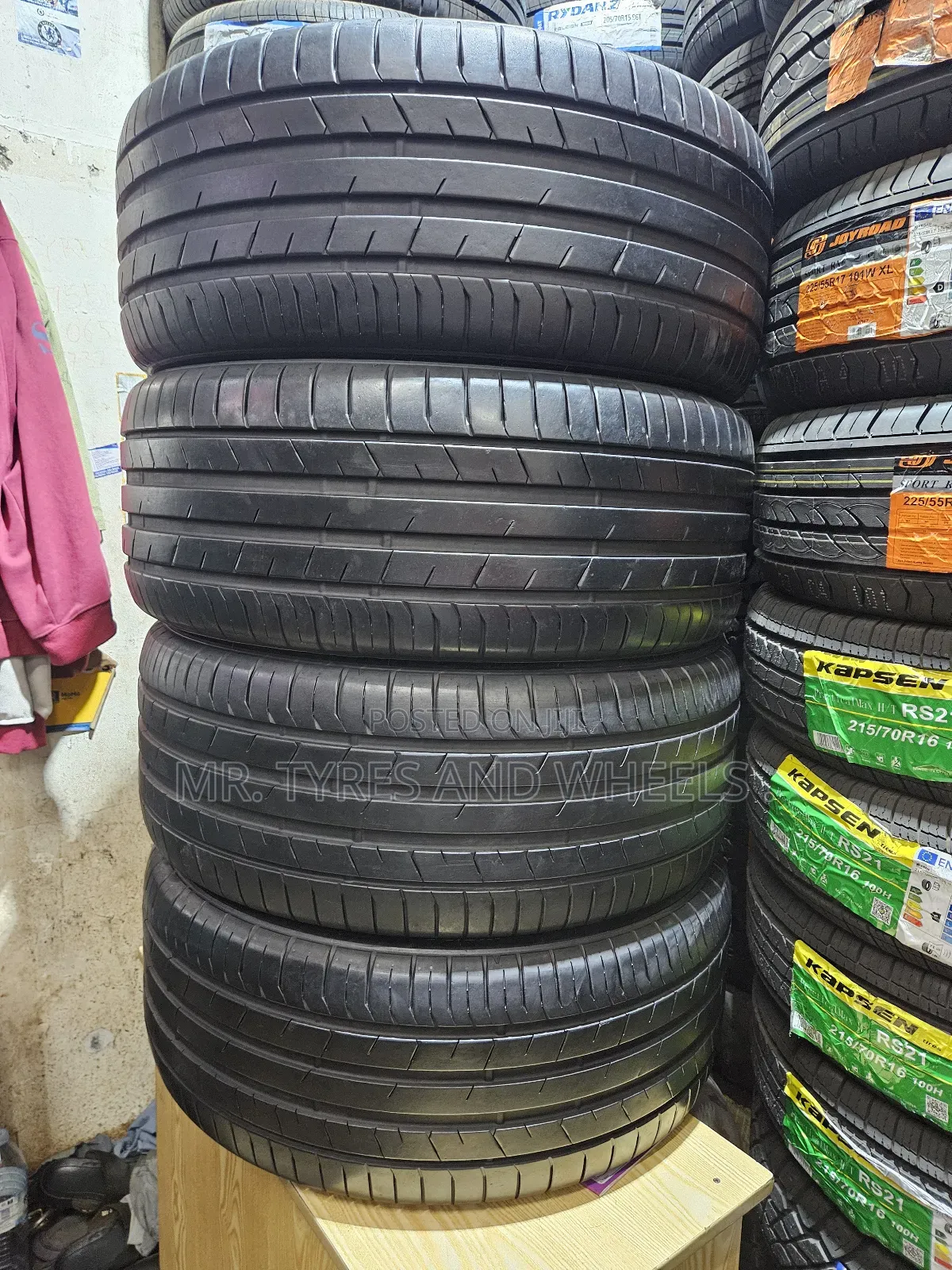 Its 265 45 R20 Direct 4rm Japan Toyo Tires When It Comes to Gd Tires.