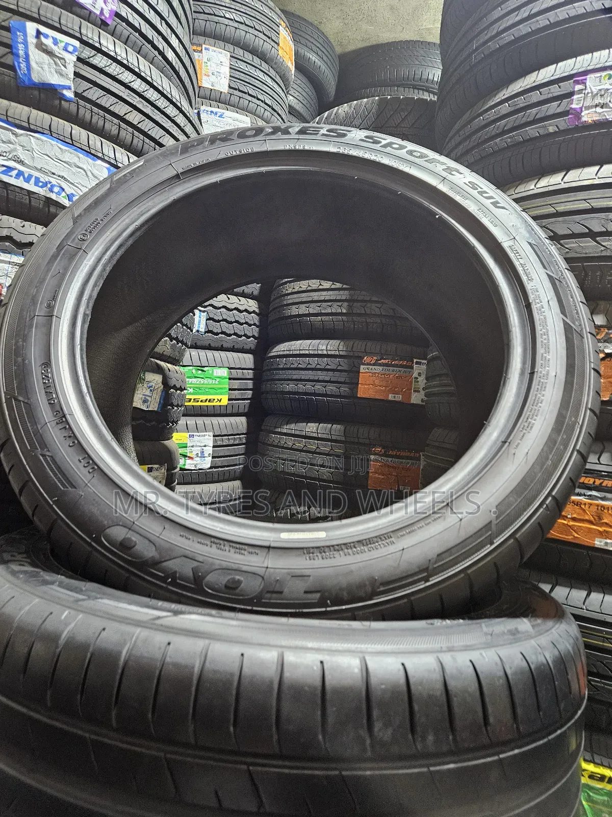 Its 265 45 R20 Direct 4rm Japan Toyo Tires When It Comes to Gd Tires.