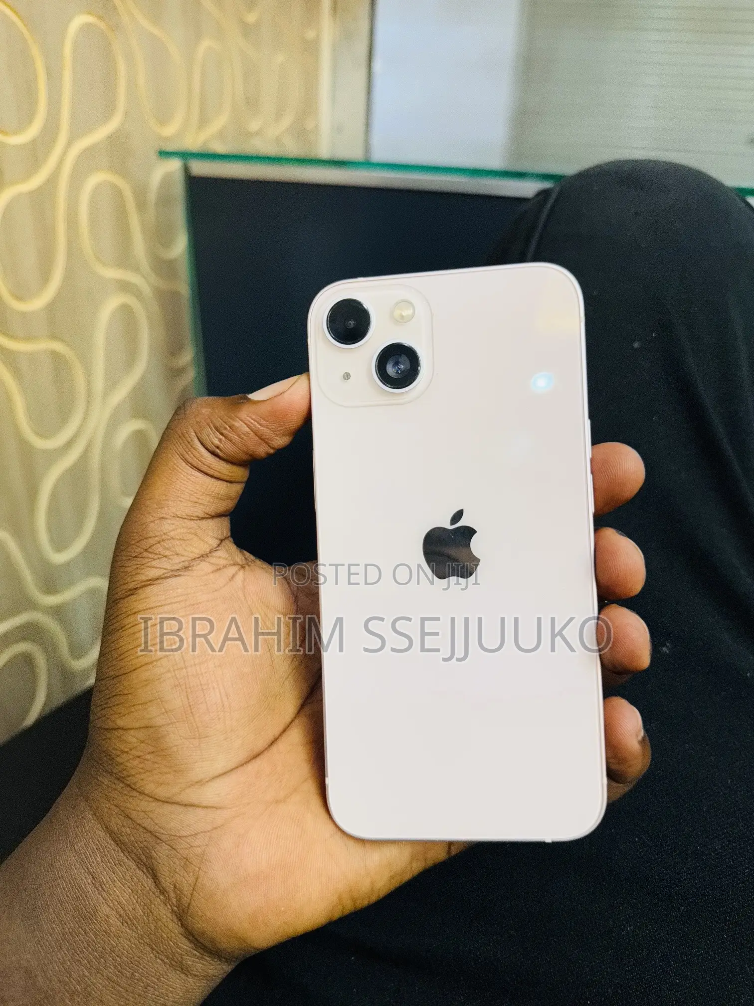 Apple iPhone 13 128 GB Pink