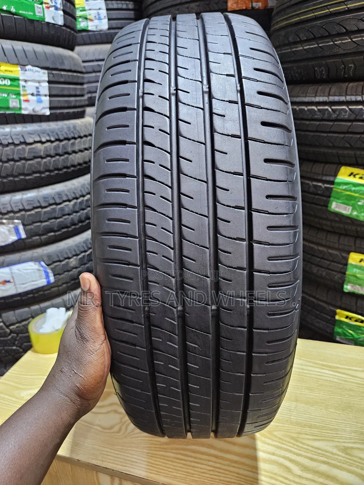 215 60 R16 Dunlop Imported We a Number 1 When It Comes to Gd Tires