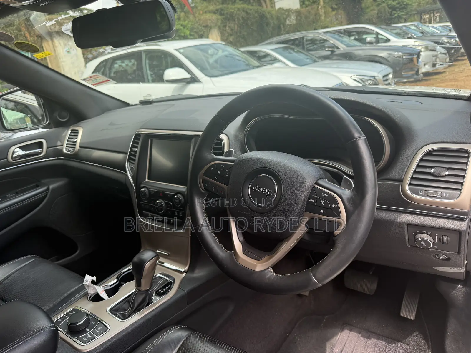 Jeep Grand Cherokee 2017 White