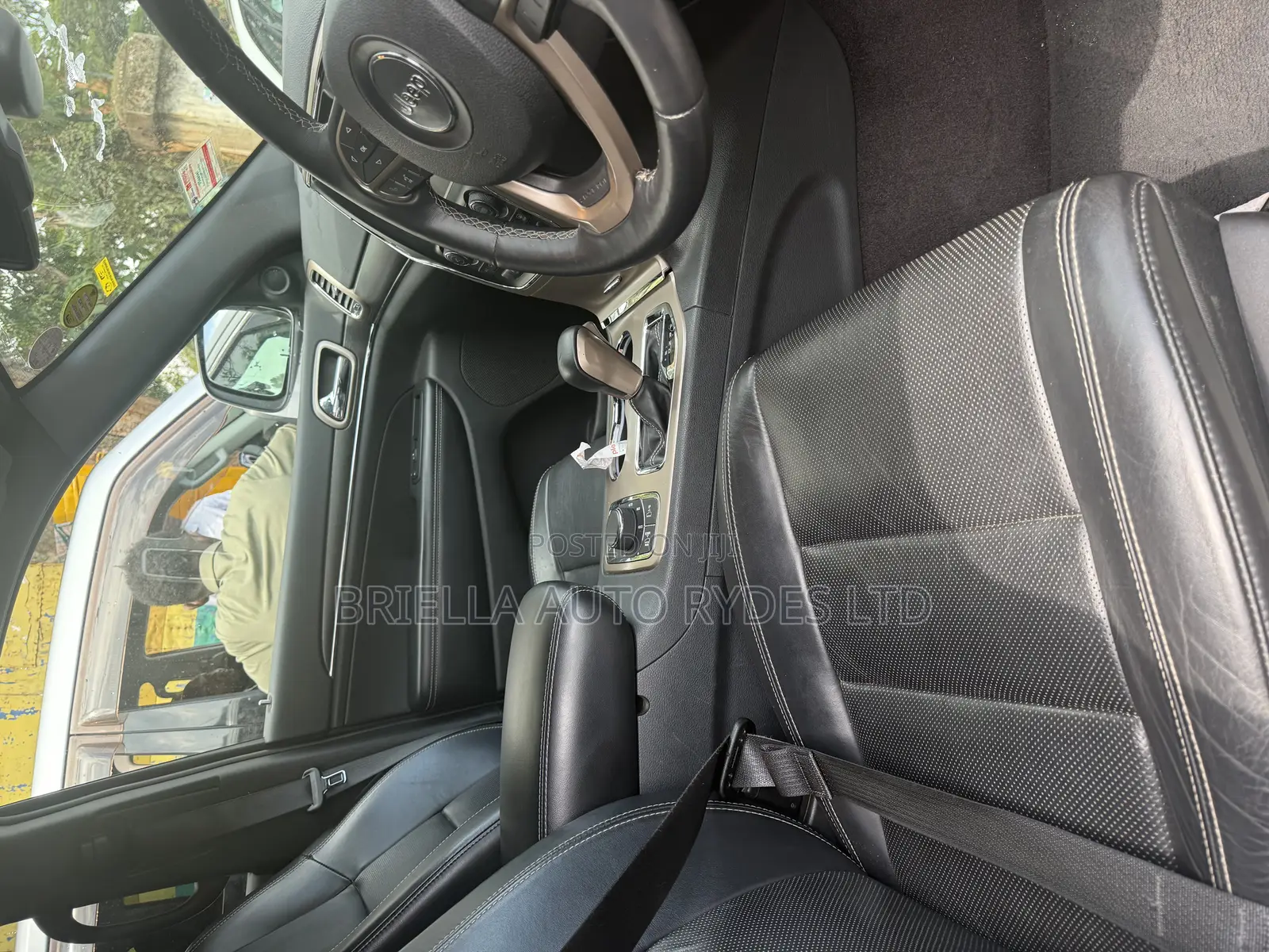 Jeep Grand Cherokee 2017 White