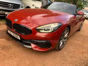 BMW Z4 2021 Maroon