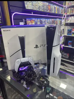 Used Playstation 5 Slim Disk Edition Bundle: 2 Controllers + 2 Games