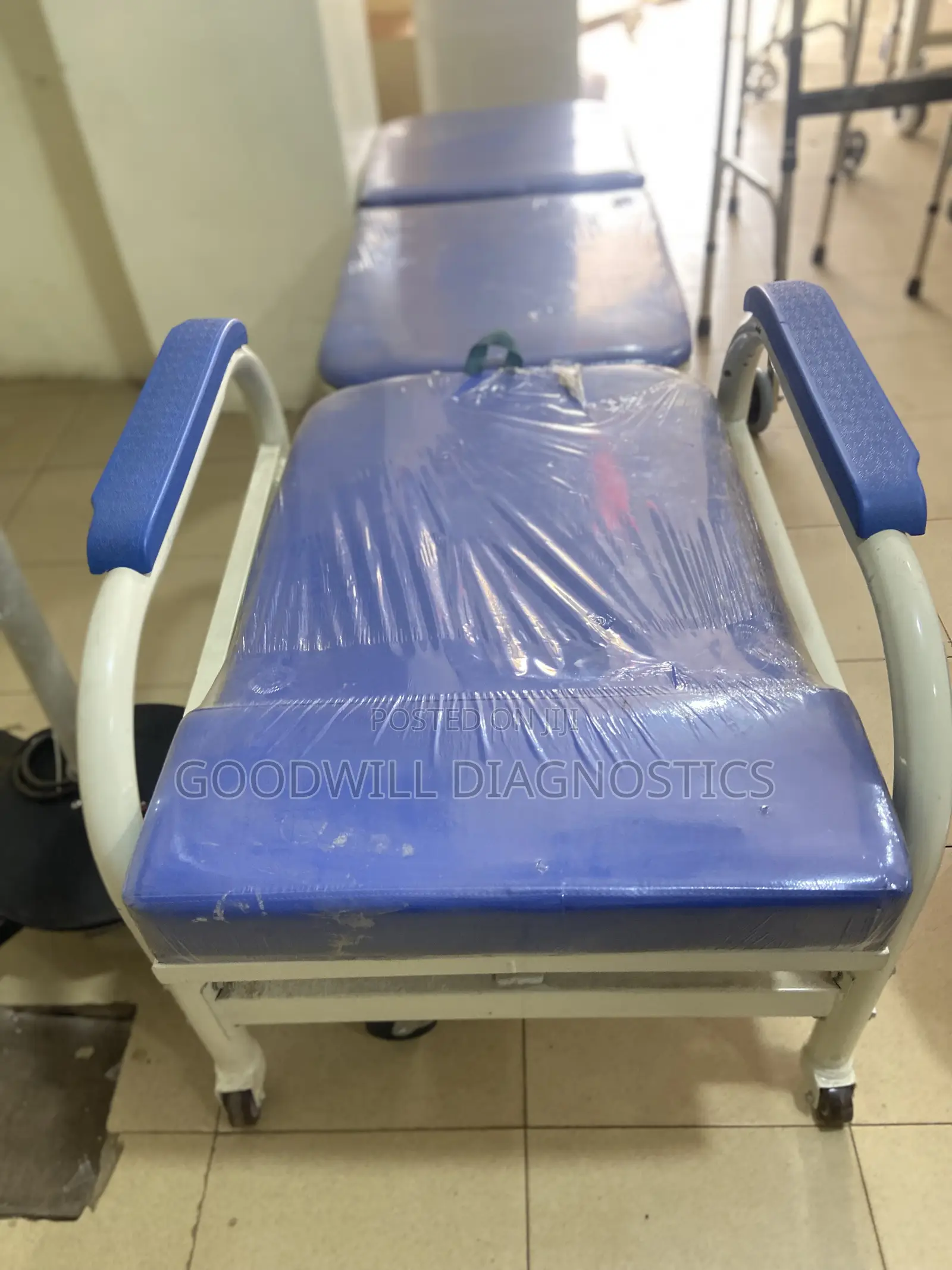 Accompanying Chair / Infusion Chair