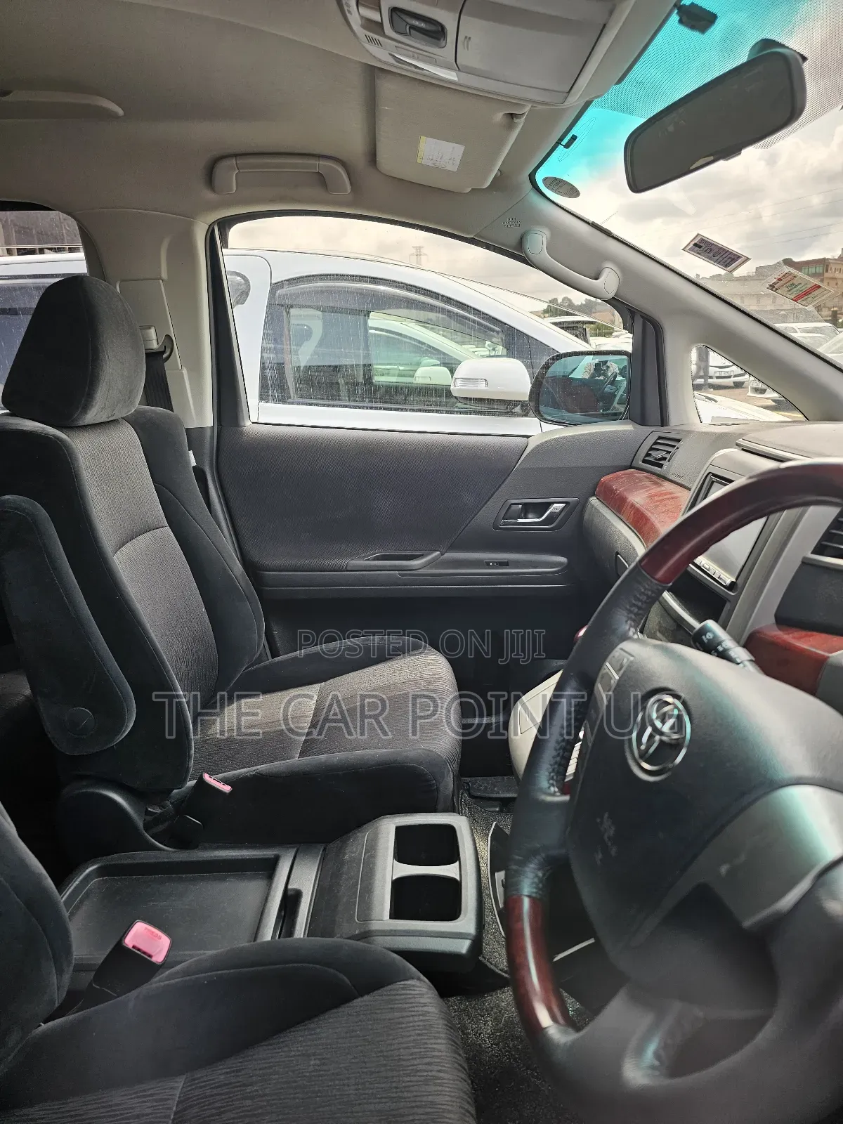 Toyota Alphard 2.4 Petrol FWD 2010 Black