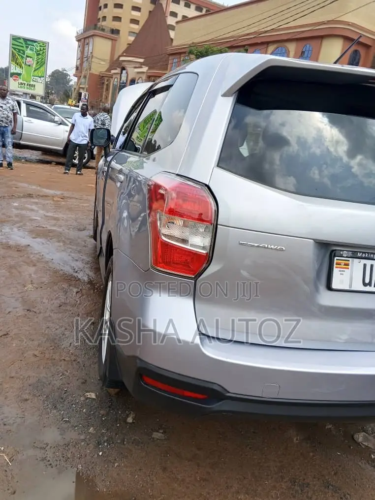 Subaru Forester 2014 Silver