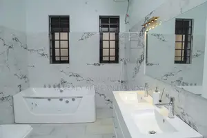 Furnished 4bdrm Villa in Kira for rent