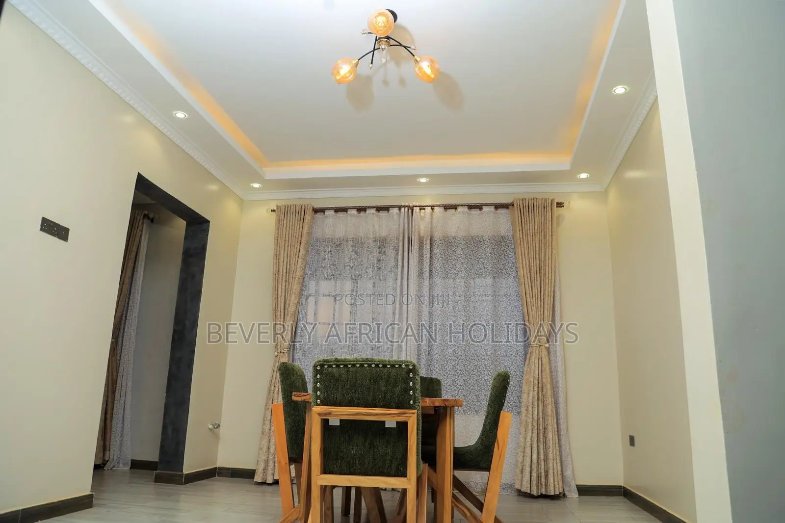 Furnished 4bdrm Villa in Kira for rent