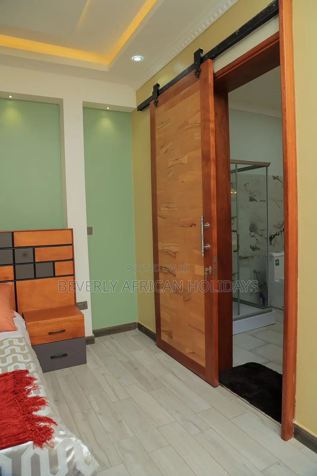 Furnished 4bdrm Villa in Kira for rent