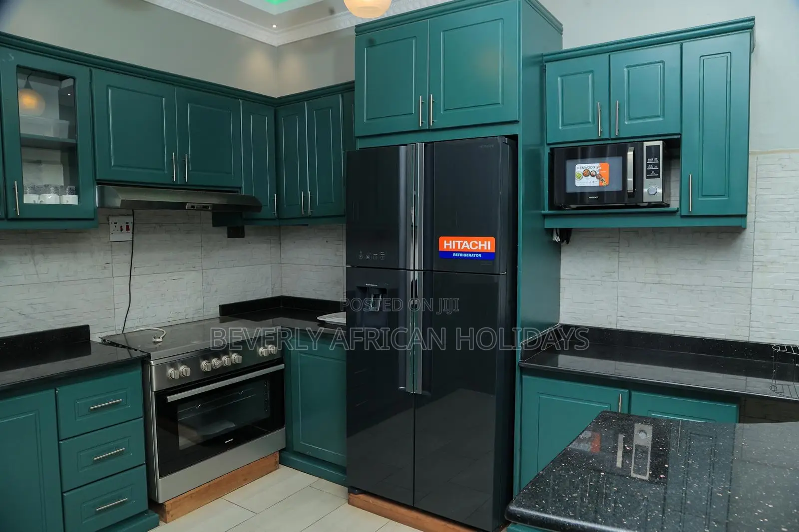 Furnished 4bdrm Villa in Kira for rent