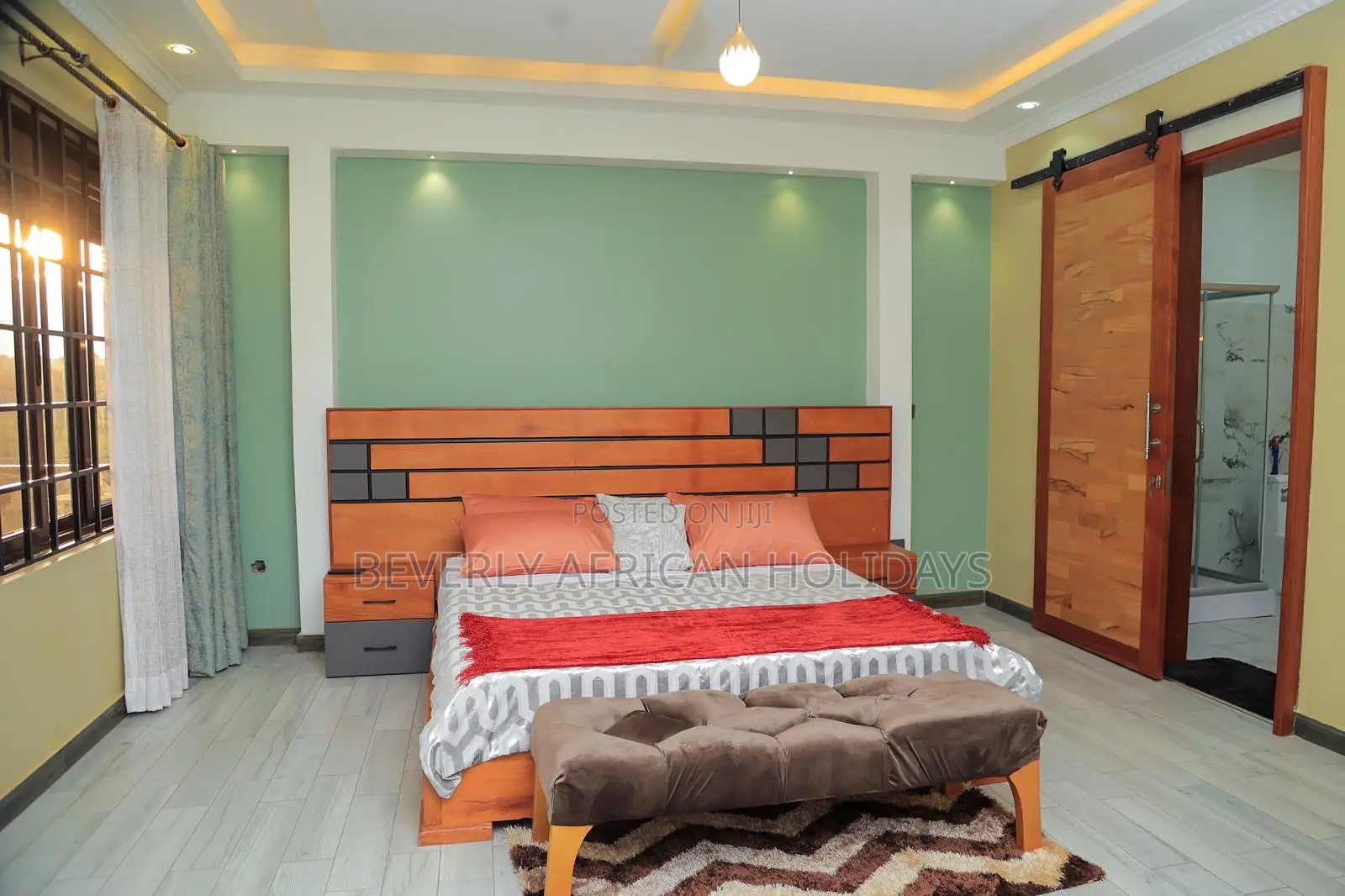 Furnished 4bdrm Villa in Kira for rent