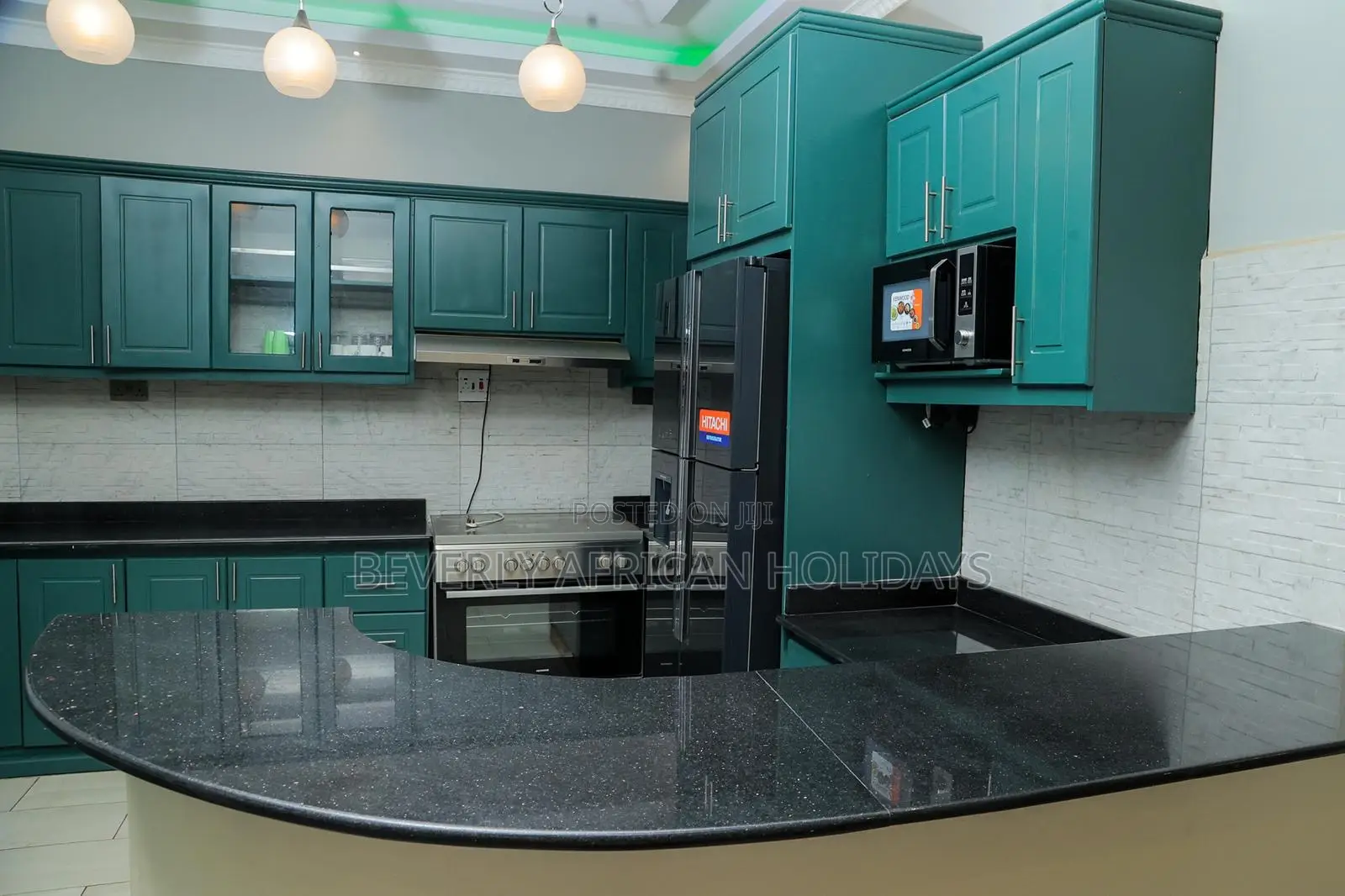 Furnished 4bdrm Villa in Kira for rent