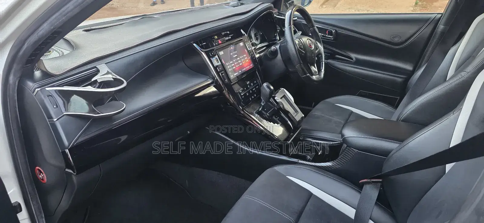 Toyota Harrier 2016 White