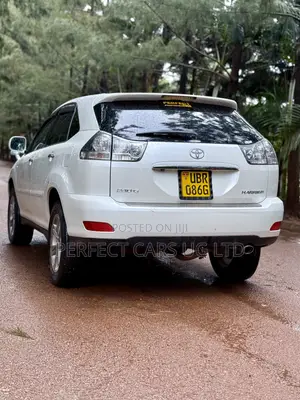 Toyota Harrier 2.4 2010 Off white