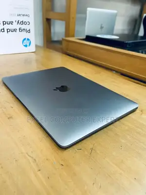 Laptop Apple MacBook 2015 8GB Intel Core 2 Duo SSD 512GB