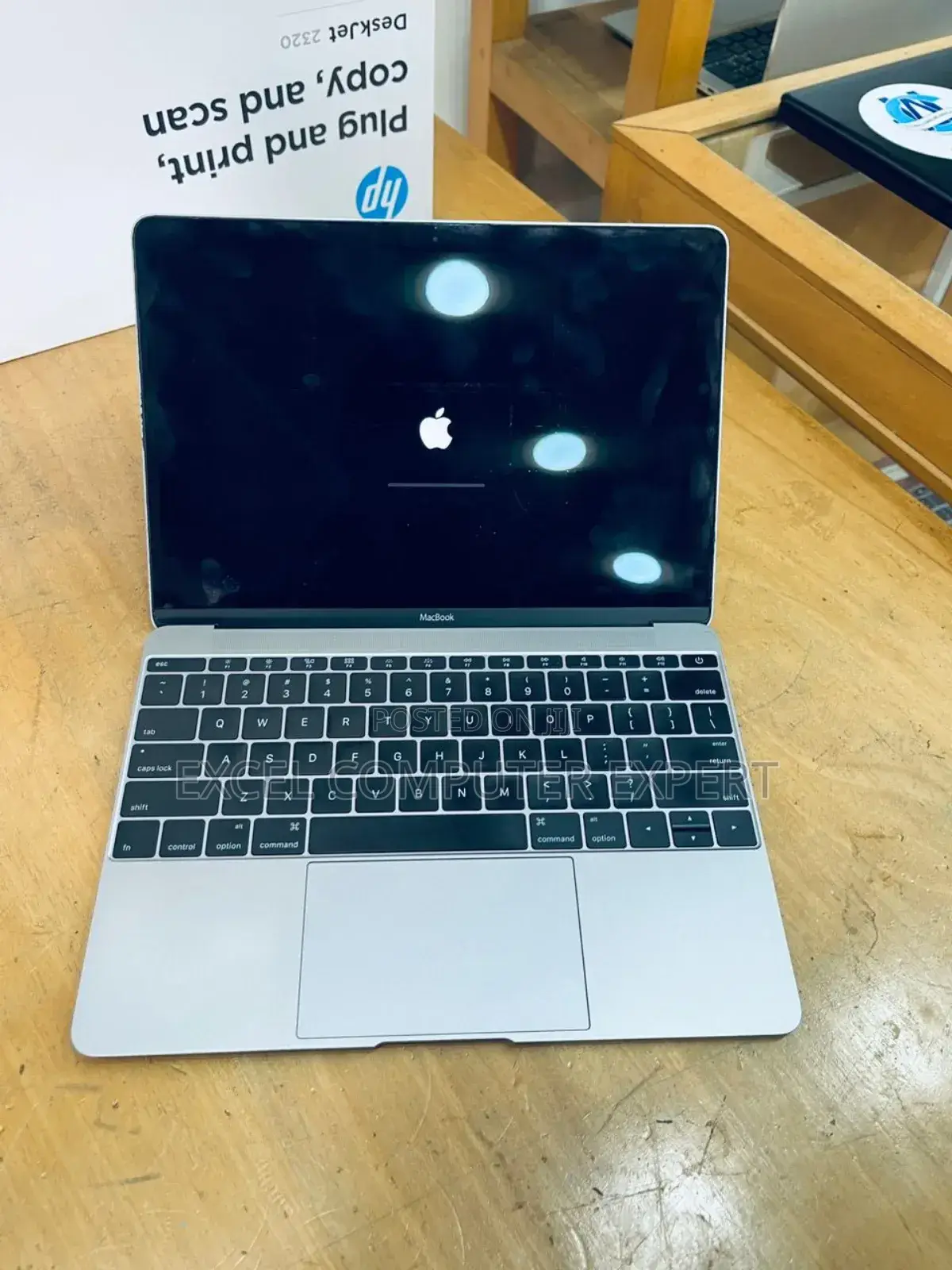 Laptop Apple MacBook 2015 8GB Intel Core 2 Duo SSD 512GB