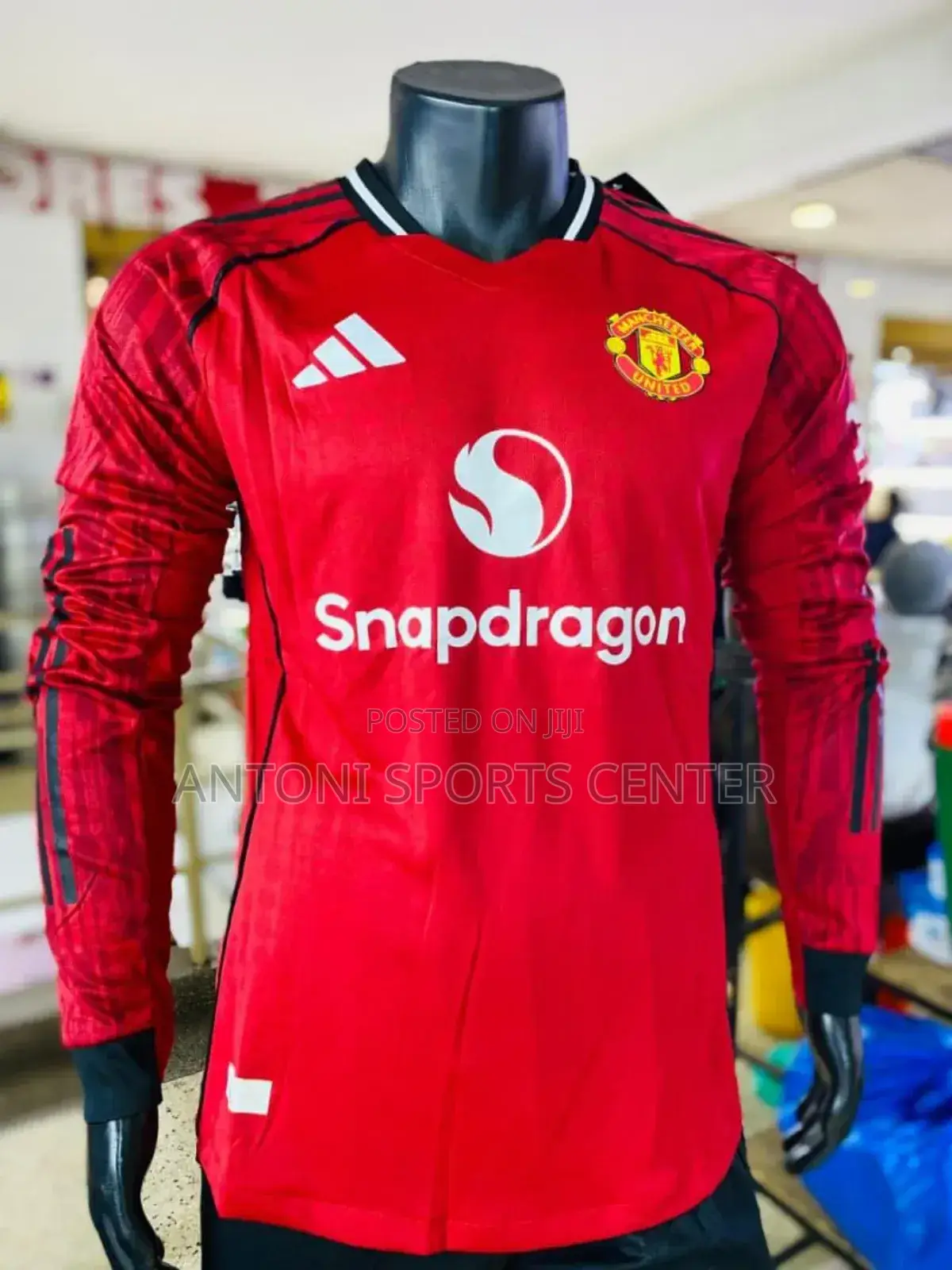 Marcheaster United White Red Black Colors