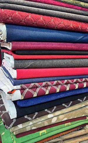 Fancy Woolen Carpets Used in Offices and Classrooms Available