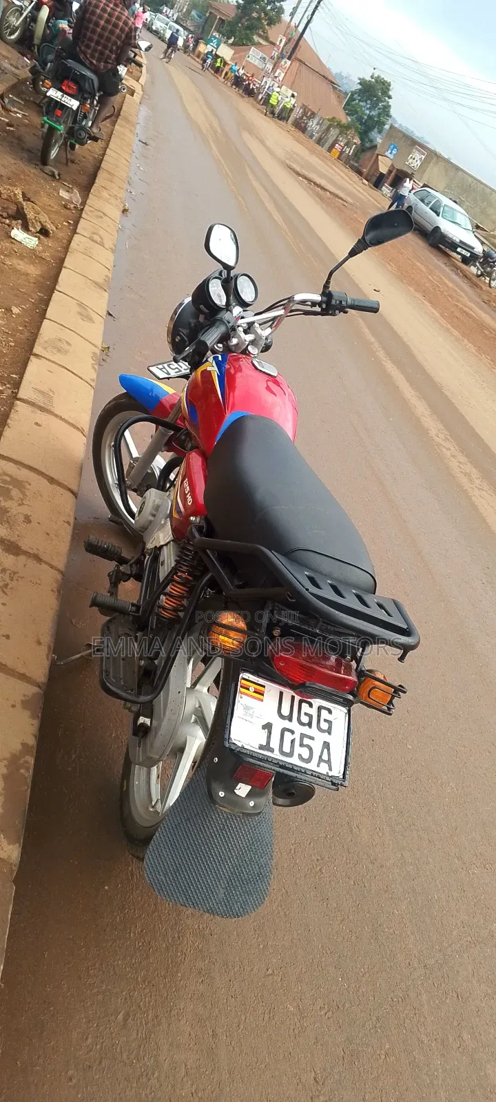 Bajaj Boxer 125 2024 Red