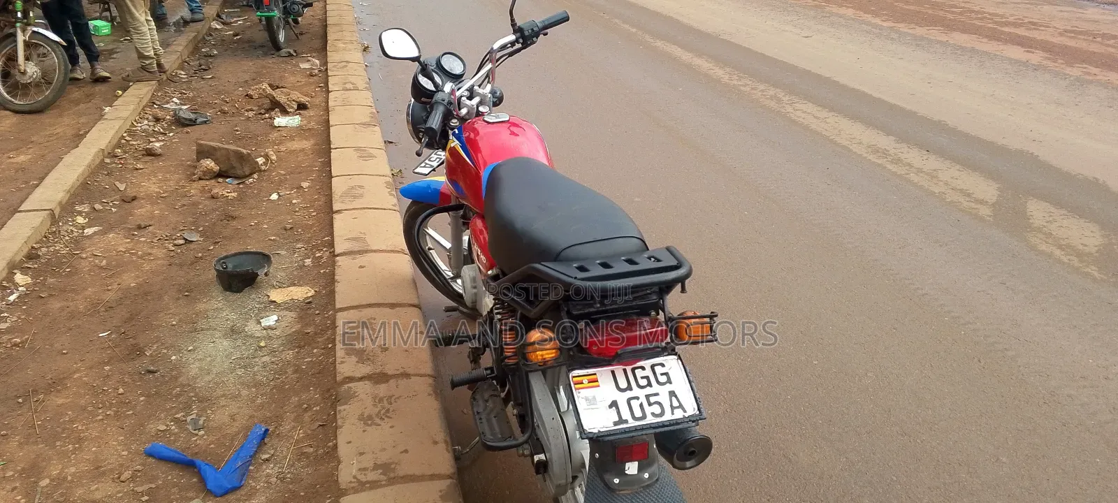 Bajaj Boxer 125 2024 Red