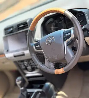Toyota Land Cruiser Prado 2.8 2021 Gray