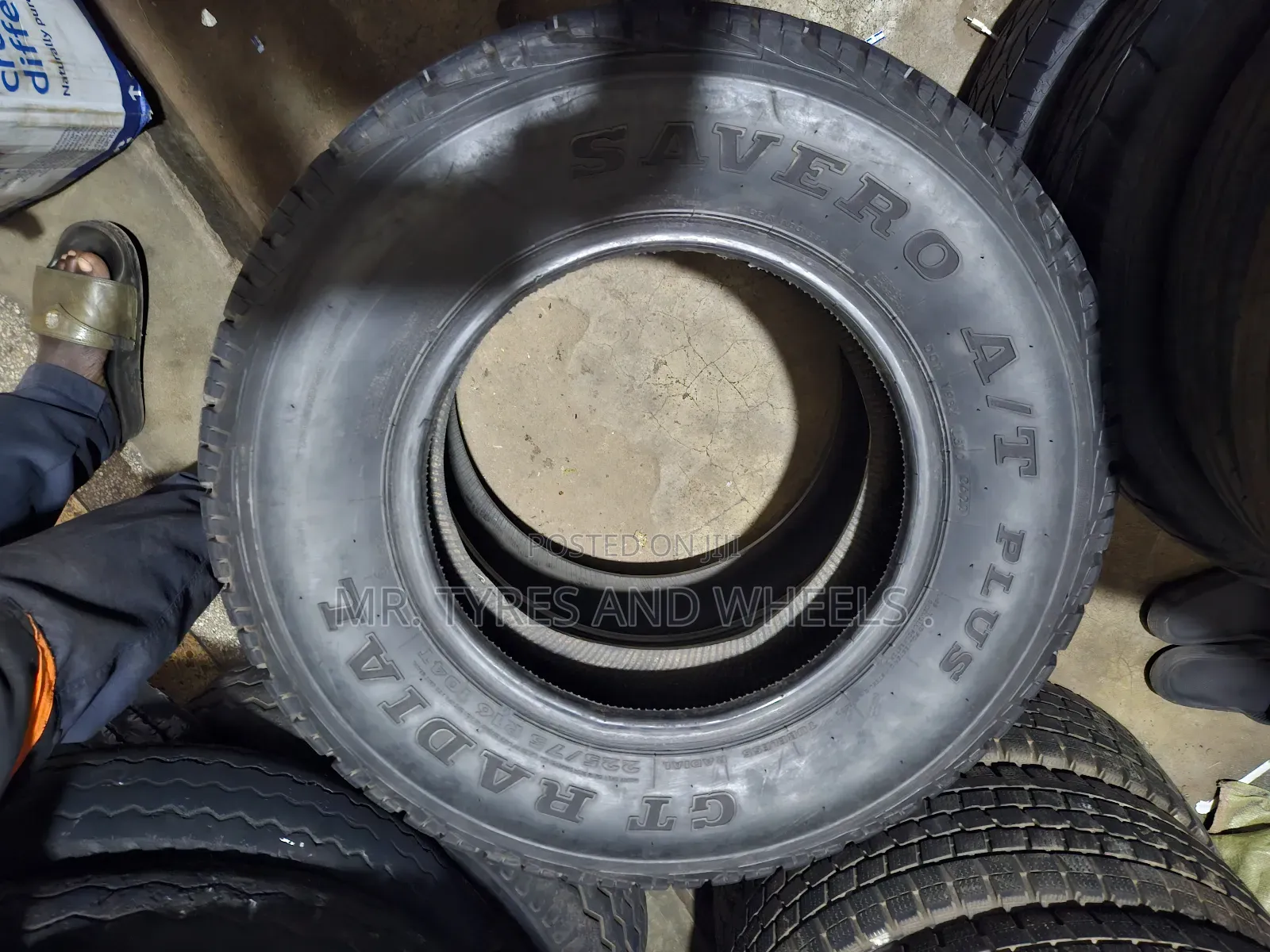 225 75 R16 Savero at Radial Used Bt Almost New Tires Indonesia Made.