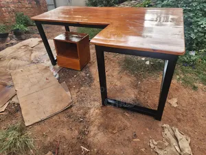 Metalic Work Tables