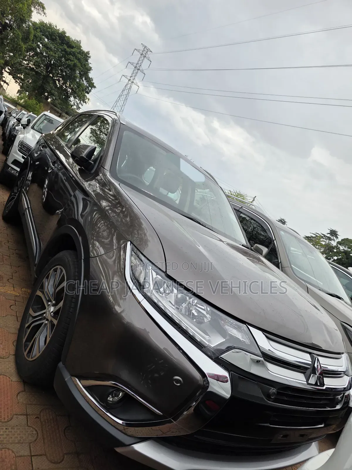 Mitsubishi Outlander 2016 Beige