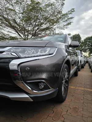 Mitsubishi Outlander 2016 Beige