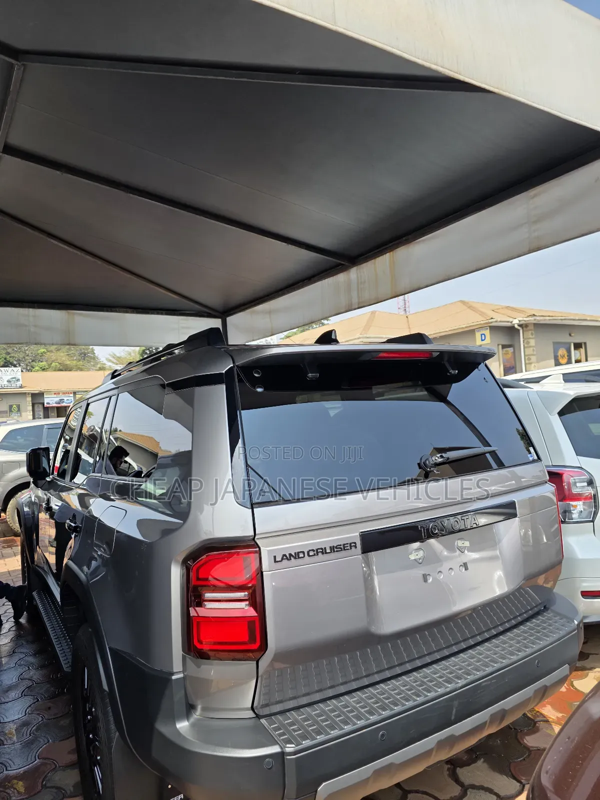 Toyota Land Cruiser Prado 2.8 2024 Beige