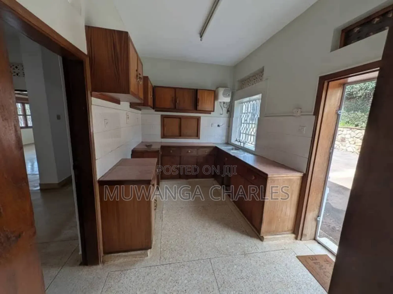 5bdrm Duplex in Fs Properties Ltd, Nakawa for rent