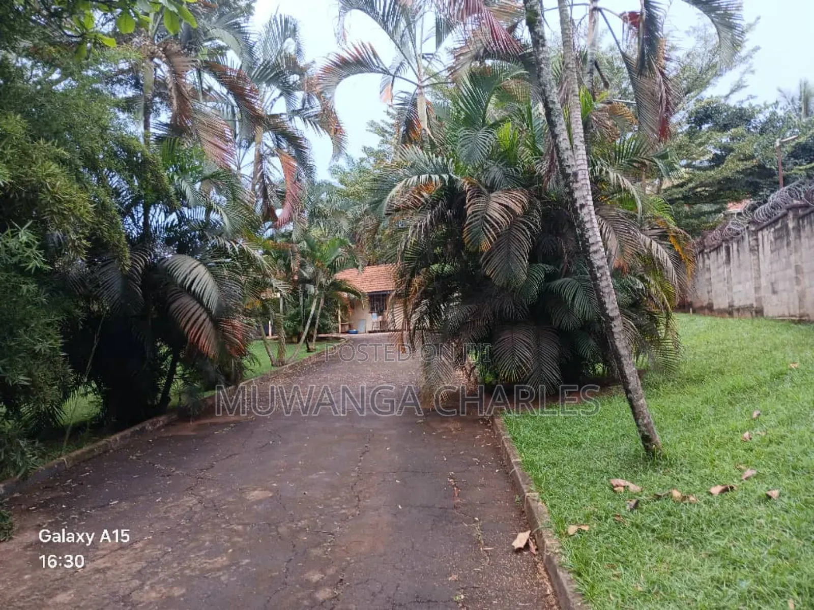 1acre of Land on Sale at Kololo