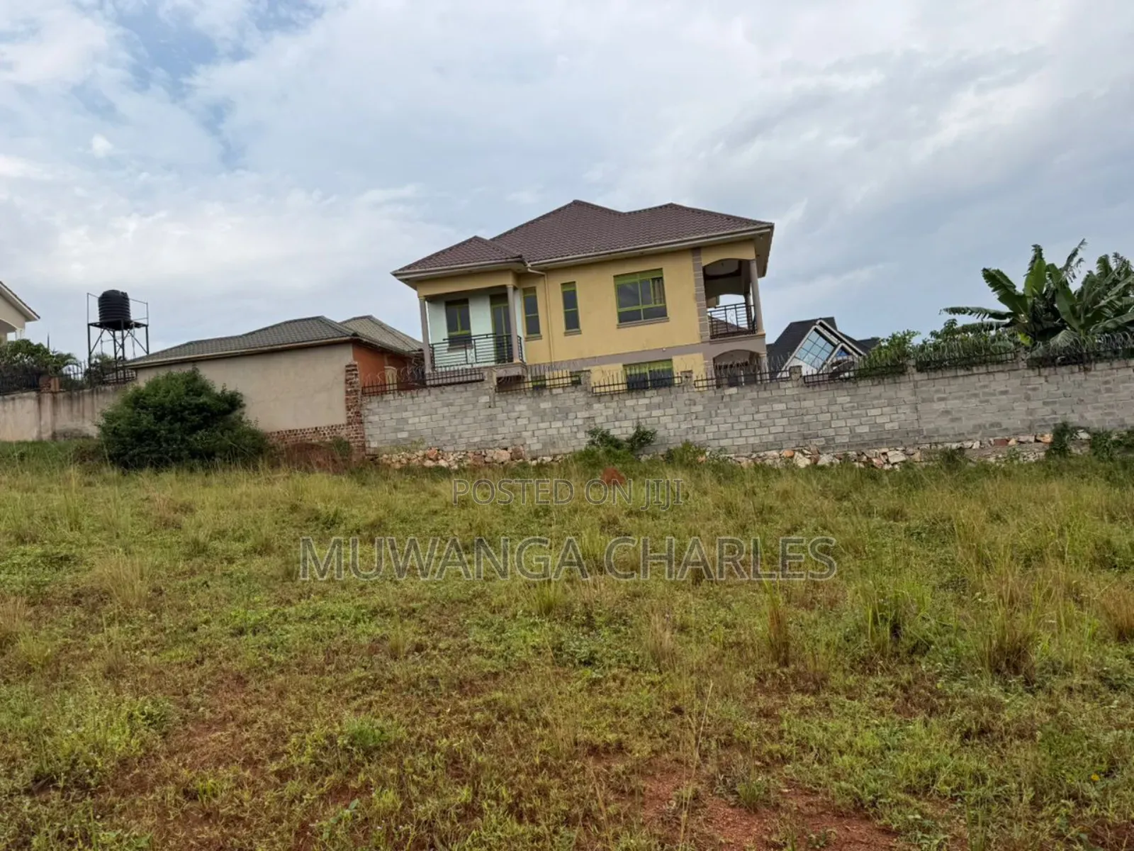 Plot on Sale in Kira