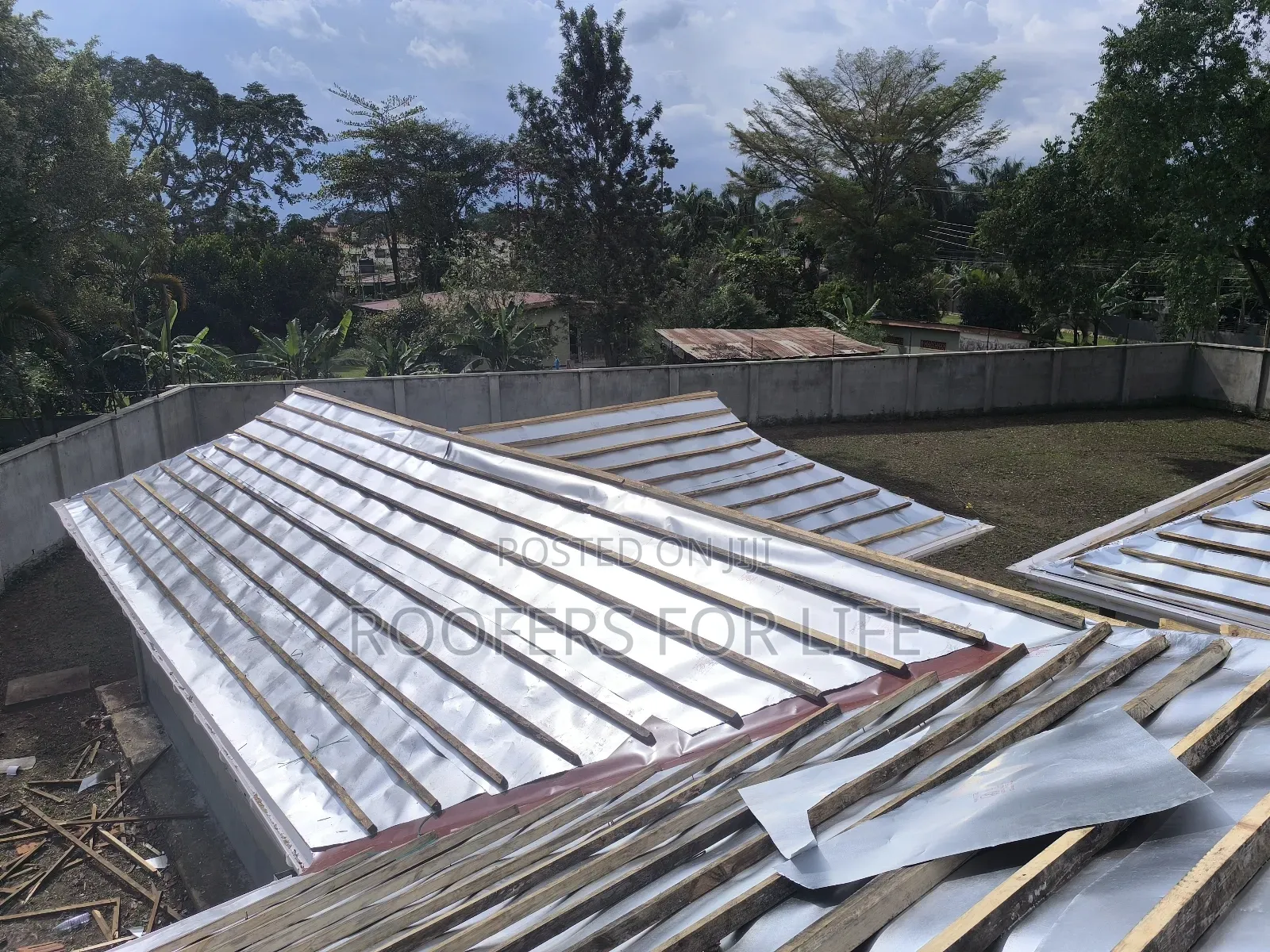 Tiles Roofings and Cleaning of Dirt Tiles One Stop